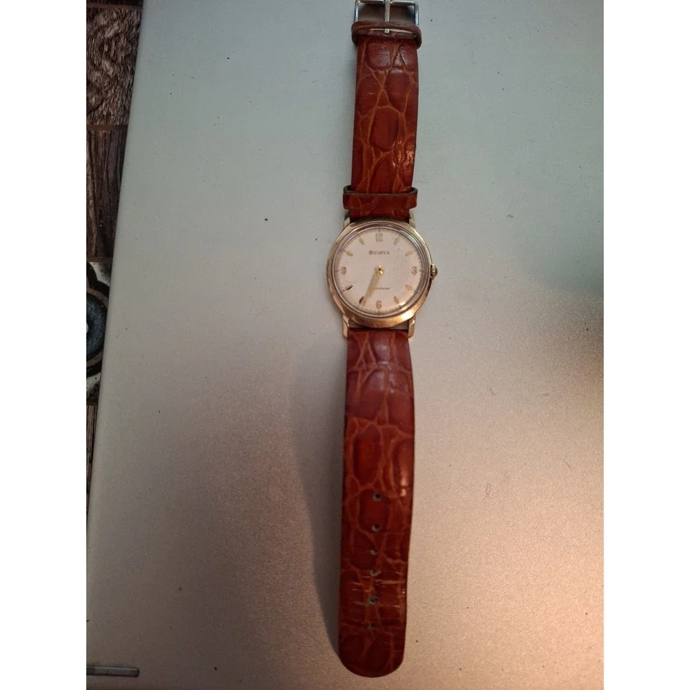 Bulova G875046 17 Jewel Manual Wind, 10KT RGB Mens Watch. Brown Leather Band.